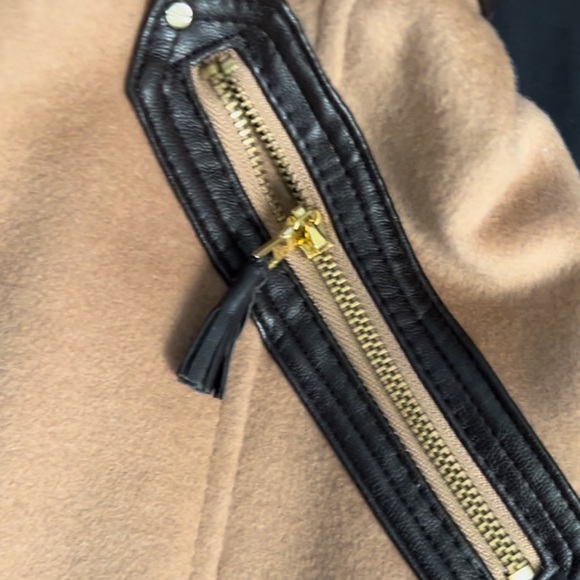 Brand new Via Spiga wool coat! - Picture 8 of 10